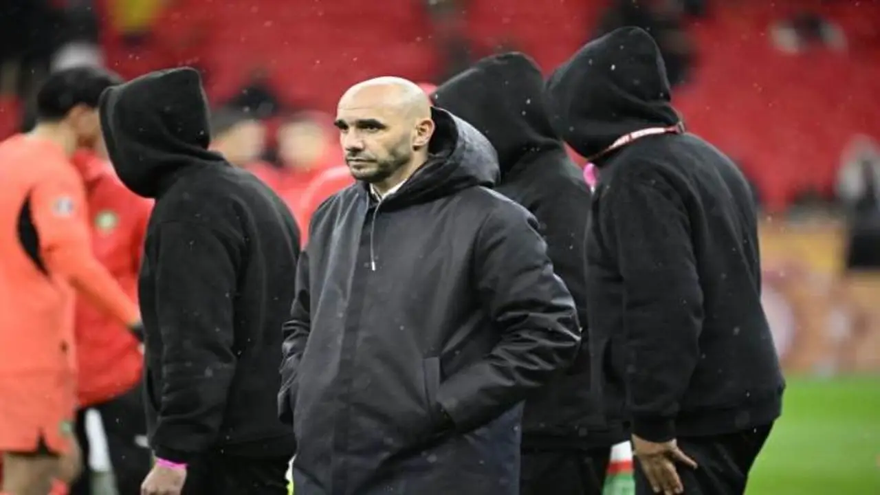 عروض من الدوري الإنجليزي والإسباني تنتظر وليد الركراكي عقب رحيله عن منتخب المغرب